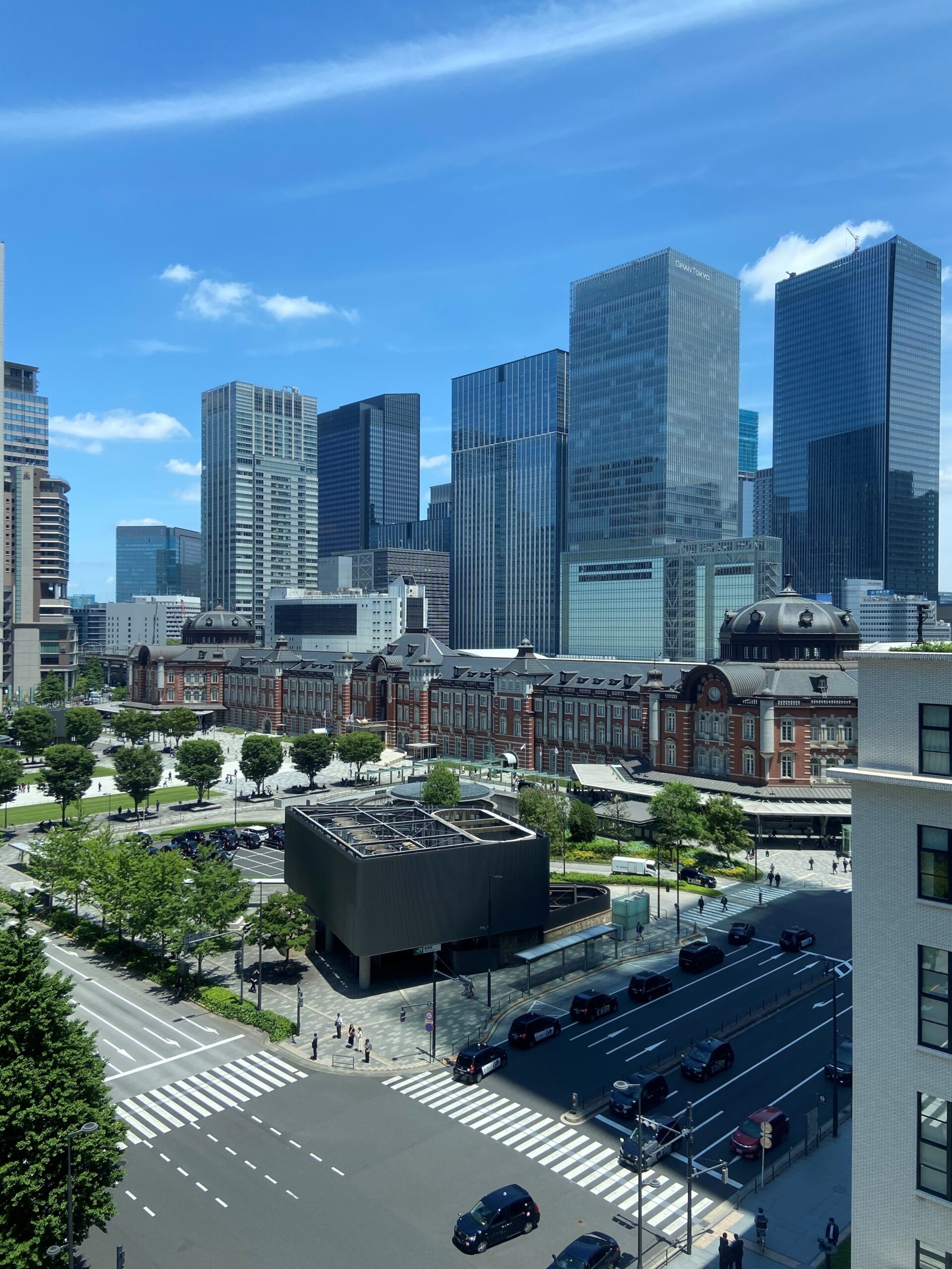Tokyo station from office